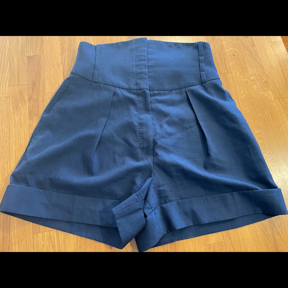 Navy blue Hermès wool shorts